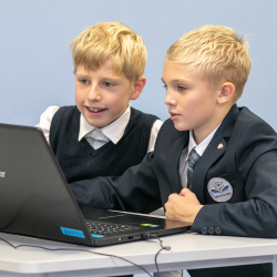 ИИ-агенты: что это и как они меняют жизнь?